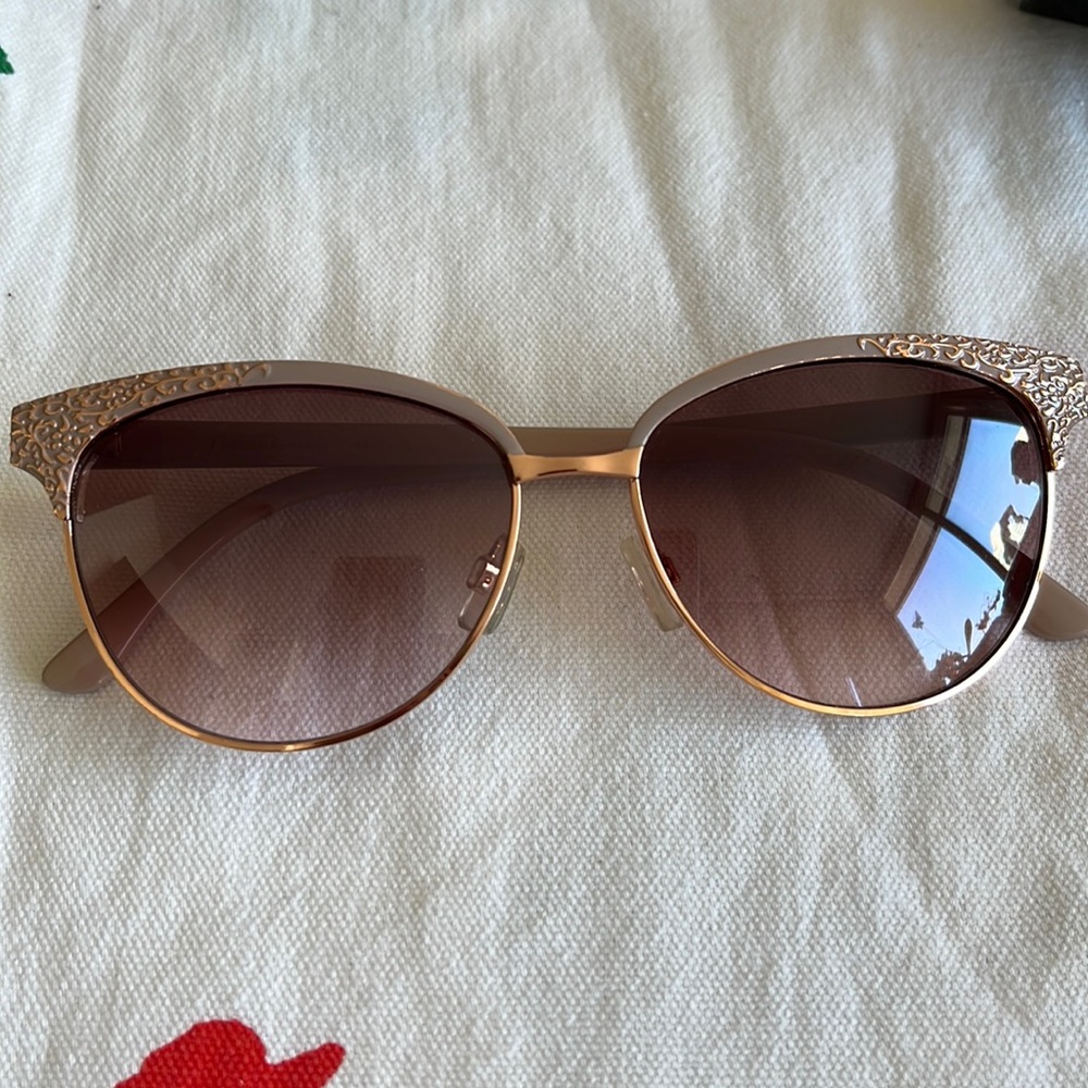 *FREE IN BUNDLE* Rose Gold and Taupe Sunglasses